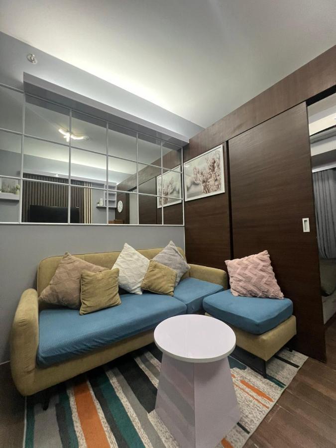 Apartment In Air Residences, Makati With Wifi, Netflix, Pool, Mall And More Manila Exterior photo