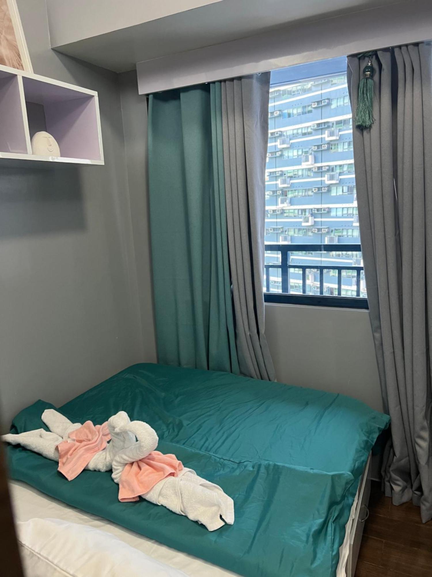 Apartment In Air Residences, Makati With Wifi, Netflix, Pool, Mall And More Manila Exterior photo